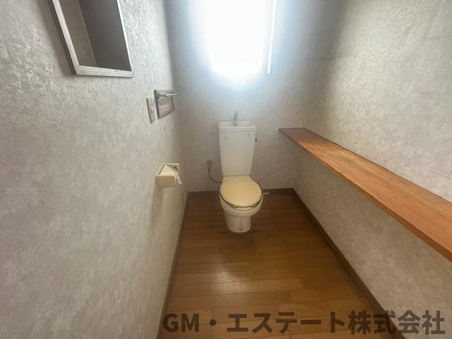 宮崎市波島2丁目　中古住宅のトイレ|2階トイレ
