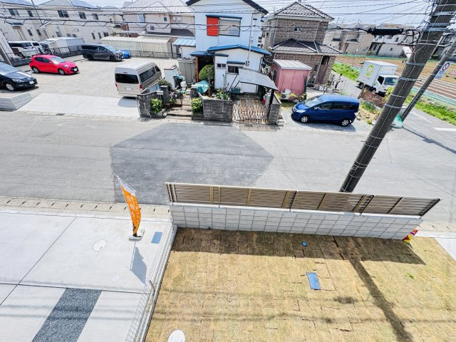 松戸市栄町西５丁目新築戸建【古ヶ崎小学校：9分】の展望|寝室前バルコニーより道路側眺望・南道路で日当たり良好♪
