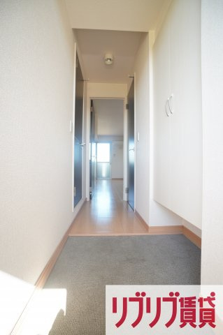 フェリシティ小倉の玄関