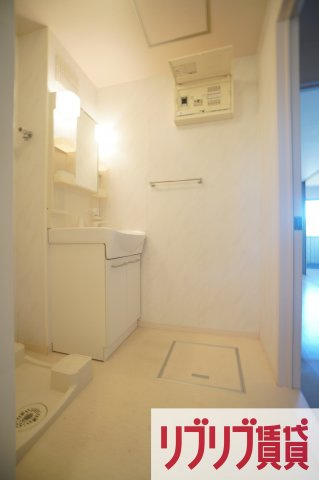 フェリシティ小倉の洗面所