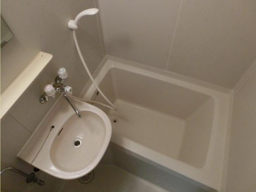 モンテローザ中野の浴室