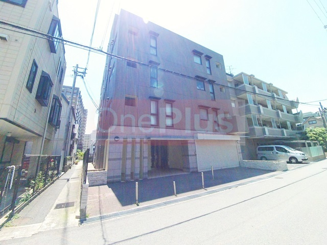 ジェヌイン本山