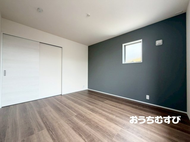 尾張旭市東印場町(全5棟)の洋室