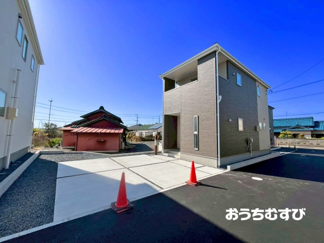 尾張旭市東印場町(全5棟)の駐車場