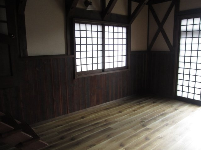 【居間・リビング】の画像