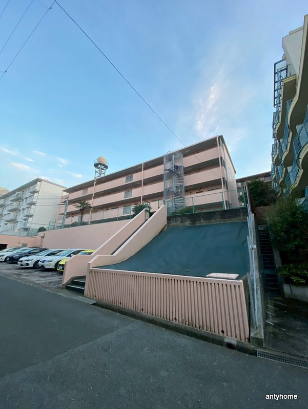 テラジハイツ　仲介手数料無料の外観