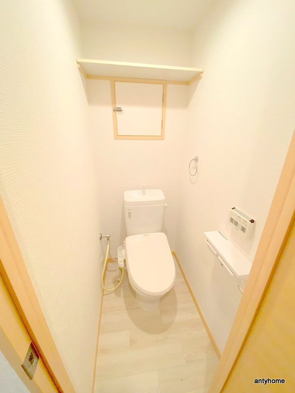 テラジハイツ　仲介手数料無料のトイレ