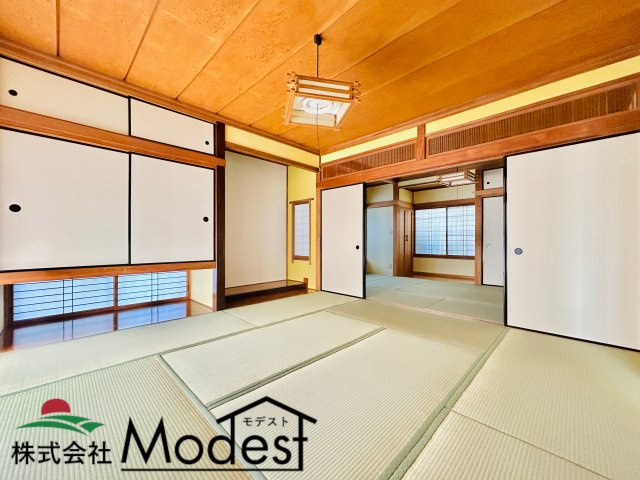 桐生市天神町の和室|8帖＋7.5帖の和室が連なる広々空間◇
家族団らんのひと時をお過ごしください♪