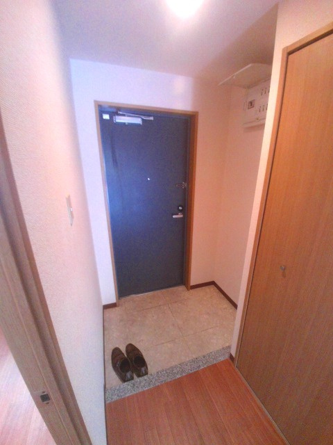 グランドシャリオの玄関