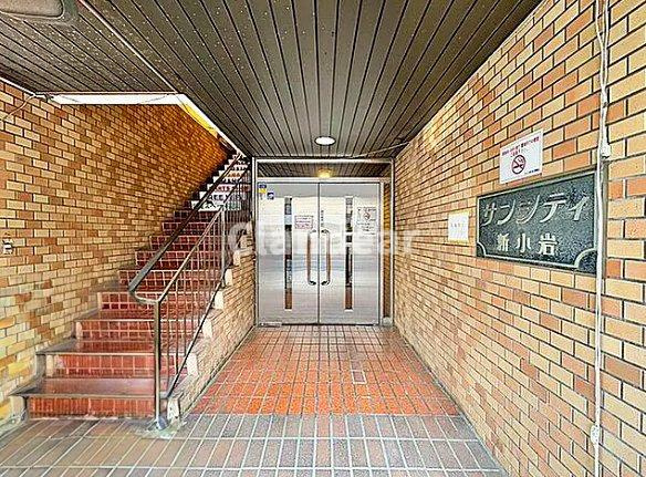 サンシティ新小岩のエントランス|ドキドキの新生活も、安心してスタート。ぴったりの住まいを見つけませんか？クランディアが一緒に住まい選びをサポートします‼　まずは、お気軽にお問合せください　＃クランディア