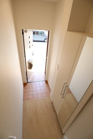 サンモール長柄の玄関