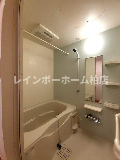 【非対面対応】接客・申込・契約オンライン！LINE×相談可！の浴室|コンパクトで使いやすいお風呂です