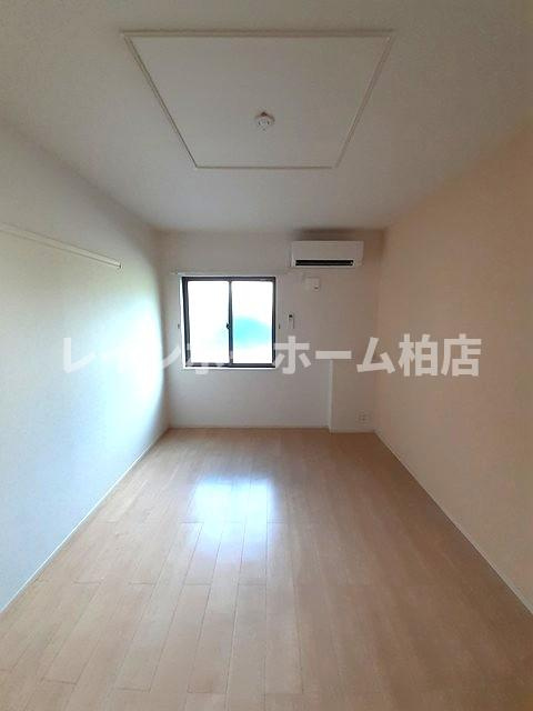 【非対面対応】接客・申込・契約オンライン！LINE×相談可！の洋室|広々とした洋室です