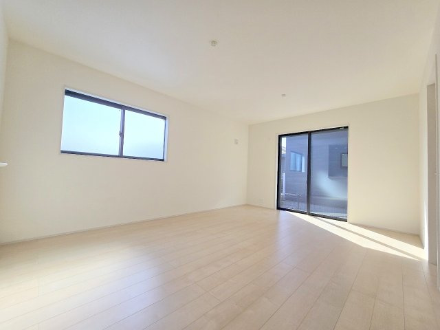 羽村市小作台4丁目　全6棟の洋室