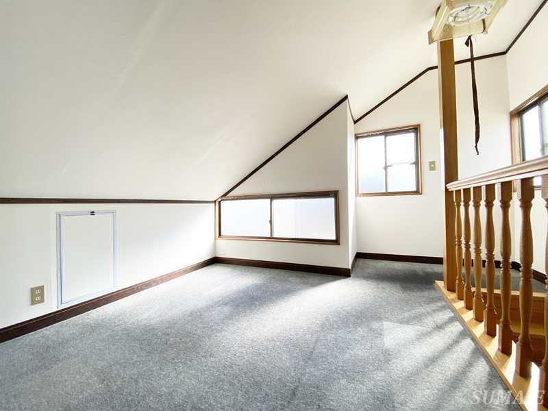 川口TWELVEハウスの洋室|別角度から見たロフトです☆