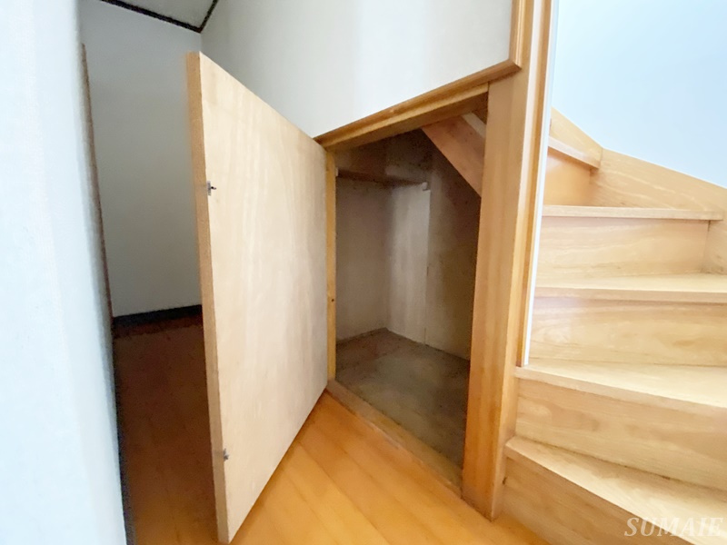 川口TWELVEハウスの収納|階段下収納です☆