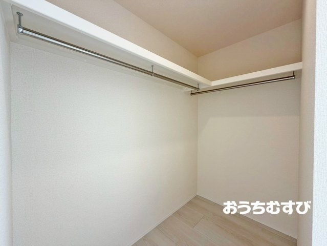 尾張旭市東印場町(全5棟)の収納
