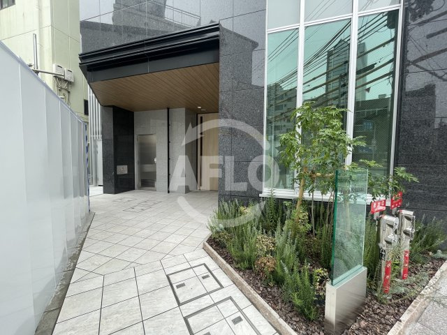 アヴェニール中崎　扇町小学校区のエントランス|アヴェニール中崎　エントランス