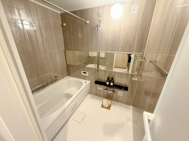 ウッドパーク吉川きよみ野　C棟の浴室|ユニットバス新規交換済みで気持ち良く生活できます