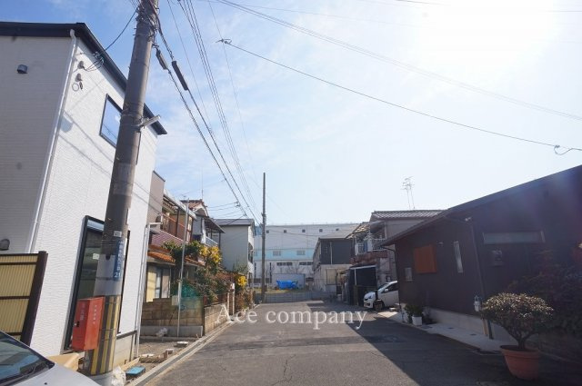 【前面道路含む現地写真】 | 八尾市南本町9丁目 | 【前面道路：ゆったり幅員約7.45ｍ☆】