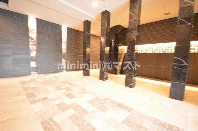 エスリードレジデンス大阪難波のロビー