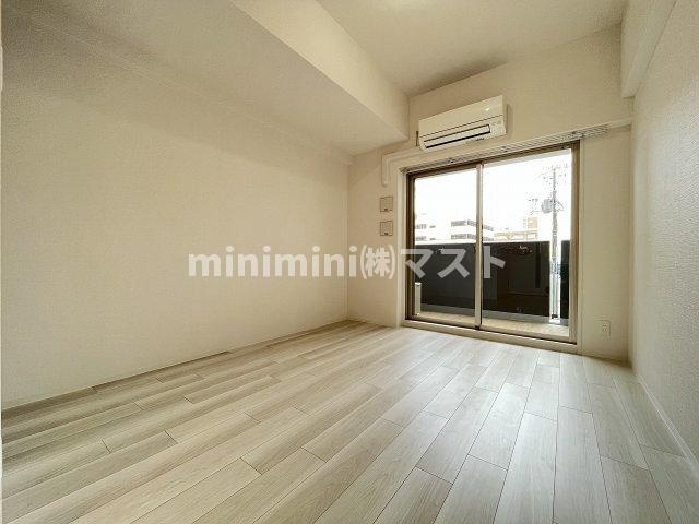 エスリードレジデンス大阪難波の居間・リビング