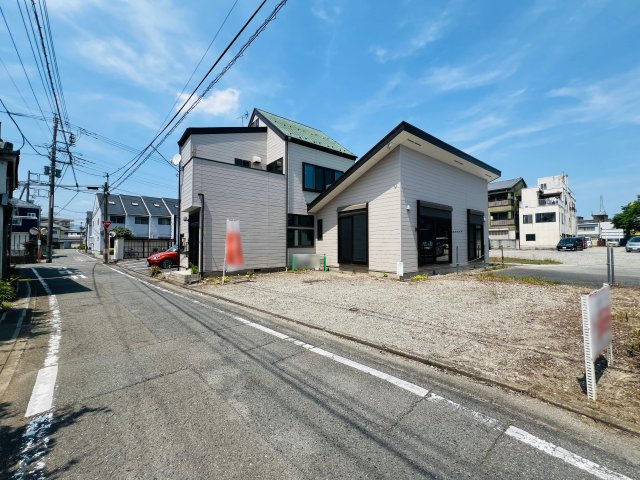高崎市四ツ屋の前面道路含む現地写真|閑静な住宅地♪