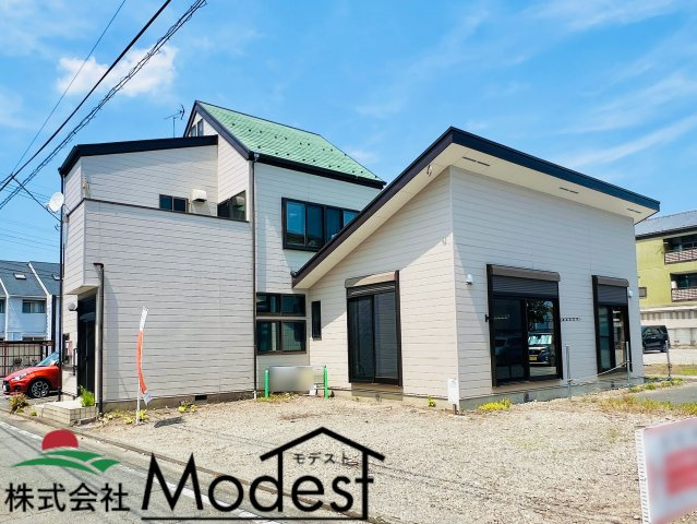 高崎市四ツ屋の外観|年中無休で平日の仕事終わり夜２０時まで受付可能です。
事前のご予約がオススメです。お気軽にお問い合わせください。