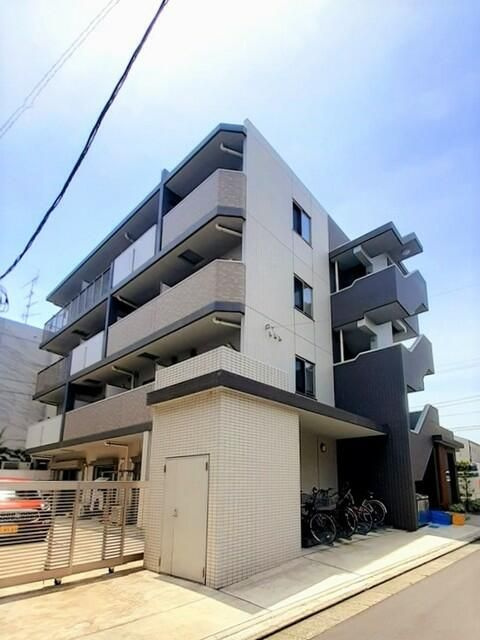 Ｂｅｌｌｅ　Ｆｌｅｕｒ　中板橋の外観