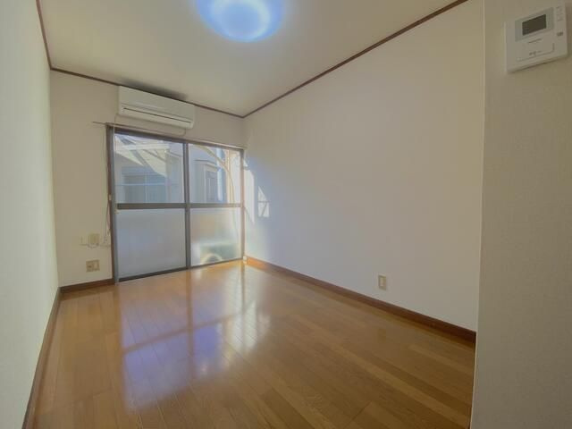 北新宿コーポの居間・リビング