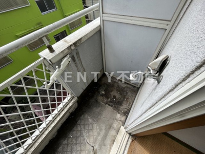 【バルコニー】 | メゾンマホ | 落ち着いた時間を過ごせるバルコニーです