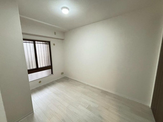 【洋室】 | コート北野田サウスヒルズＳ棟 | 【洋室】クロス・フローリング張替！綺麗な壁や床で室内が明るくなりますね！爽やかな気分でお過ごしいただけますよ☆