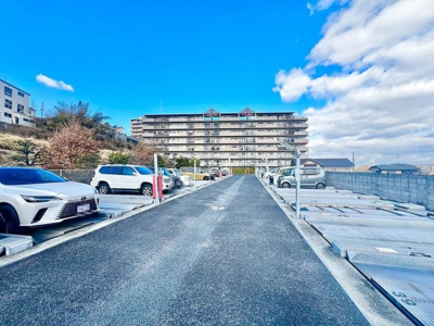 【駐輪場】 | コート北野田サウスヒルズＳ棟 | 【駐車場】敷地内駐車場ございますよ！空き状況確認必要です！担当までお問い合わせください！