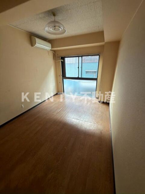 【居間・リビング】 | ハイツ大森 | 使いやすいリビングです