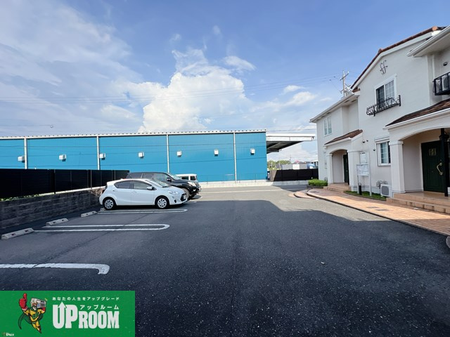 ラポールアネックスⅡの駐車場