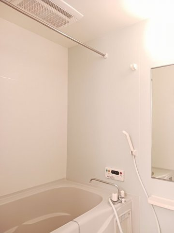 ラポールアネックスⅡの浴室