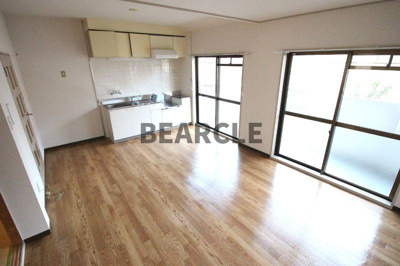 【居間・リビング】 | サンシャイン芝田