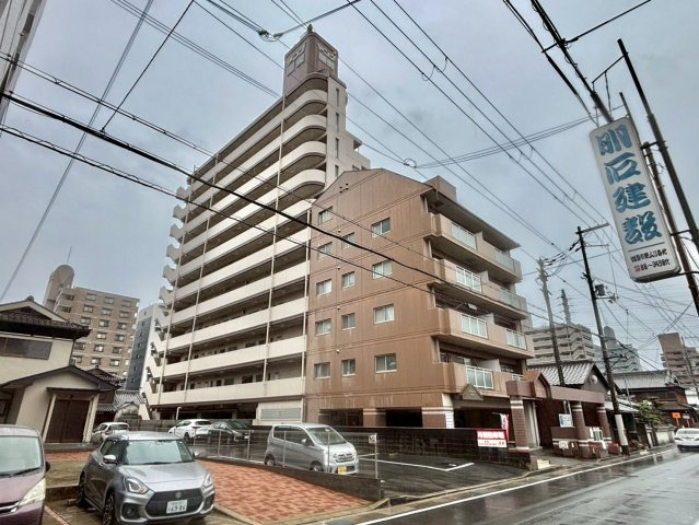 ロイヤルコーポ姫路栗山町の外観