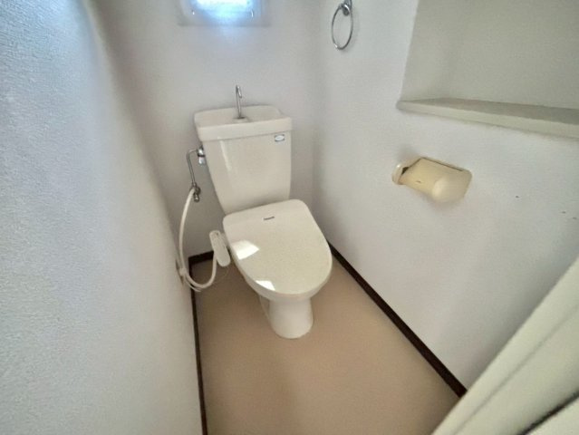 ロイヤルコーポ姫路栗山町のトイレ