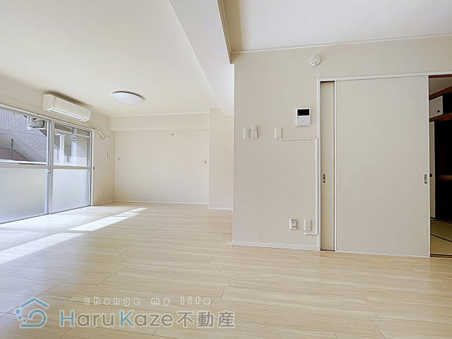 【居間・リビング】 | レスポアール豊岡【名古屋市賃貸・ネット無料】