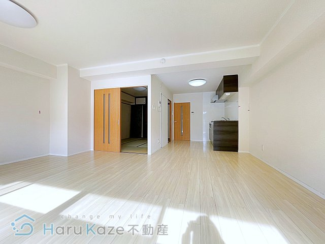 【居間・リビング】 | レスポアール豊岡【名古屋市賃貸・ネット無料】