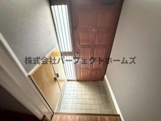御幸東町戸建　賃貸の玄関|きれいな玄関です