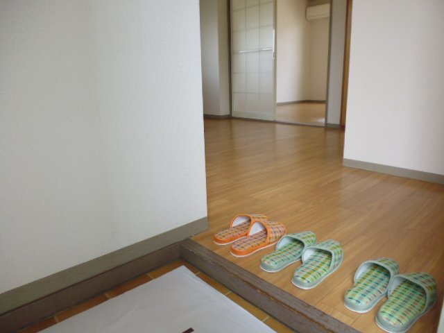 アルカジア石部Ｆの玄関