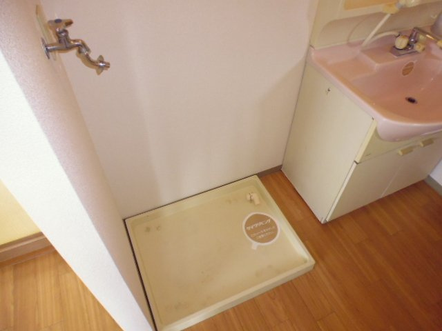 アルカジア石部Ｆのその他|洗濯機置き場