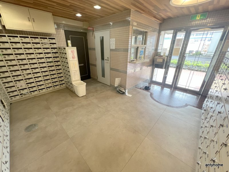 ジオナ深江橋　仲介手数料無料のロビー