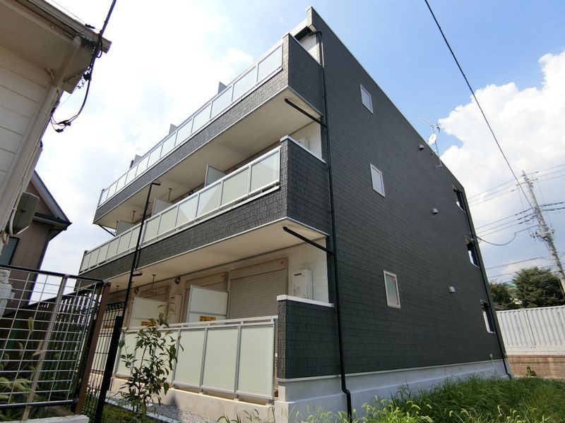 リブリ・ラ・ルーチェ新松戸の外観