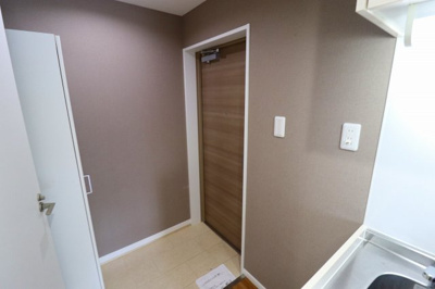 【玄関】 | ドゥエリング関目