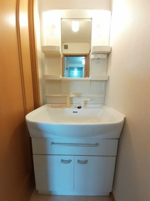 【洗面所】 | パーク・メート | 忙しい朝には欠かせない洗面所です