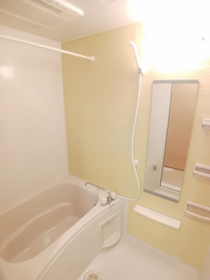 【浴室】 | エアリースクエア | 落ち着いた空間のお風呂です