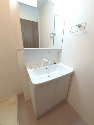 【洗面所】 | クラシオンＢ | ゆったりとスペースのある洗面所